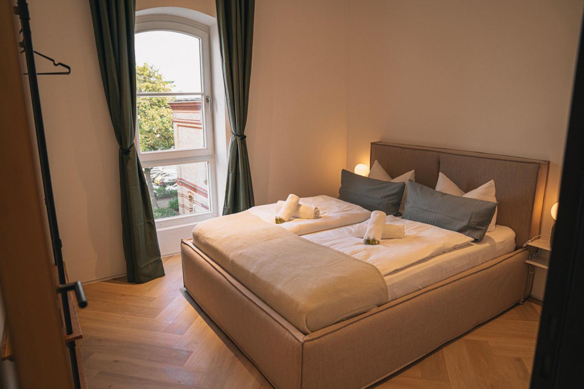 Rr - Penthouse - Luxe 105 Qm - Central - Wifi Magdeburg Exterior photo