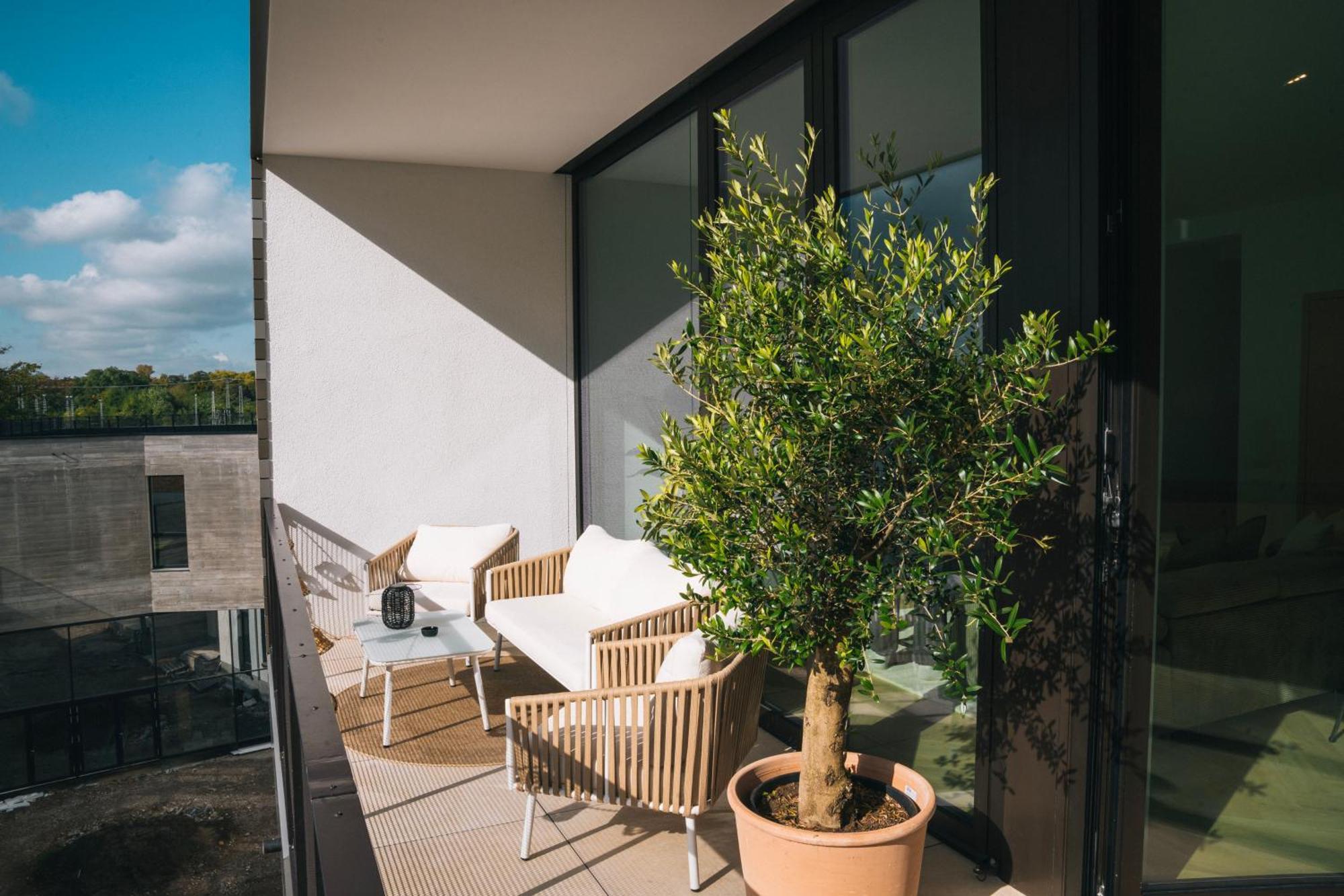 Rr - Penthouse - Luxe 105 Qm - Central - Wifi Magdeburg Exterior photo